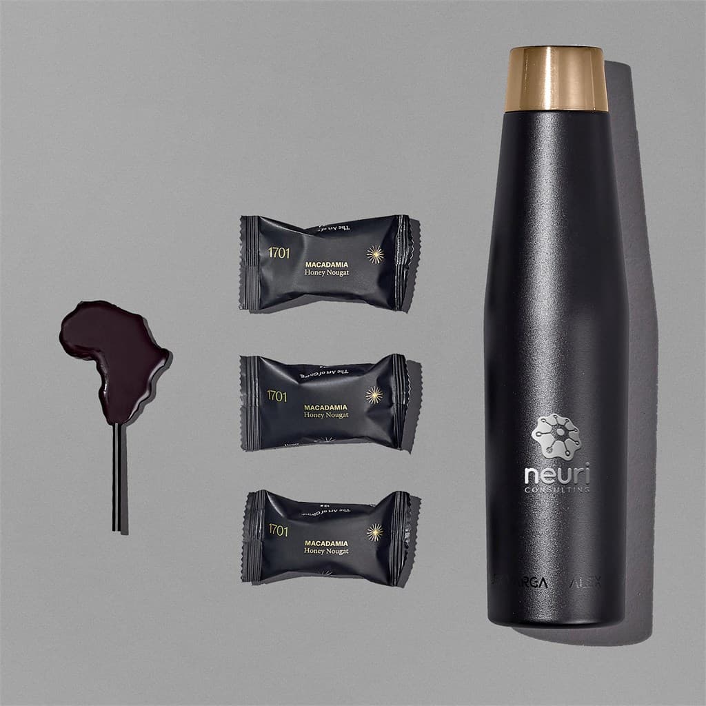 Yatta Subtly Stylish Hamper thumbnail 8