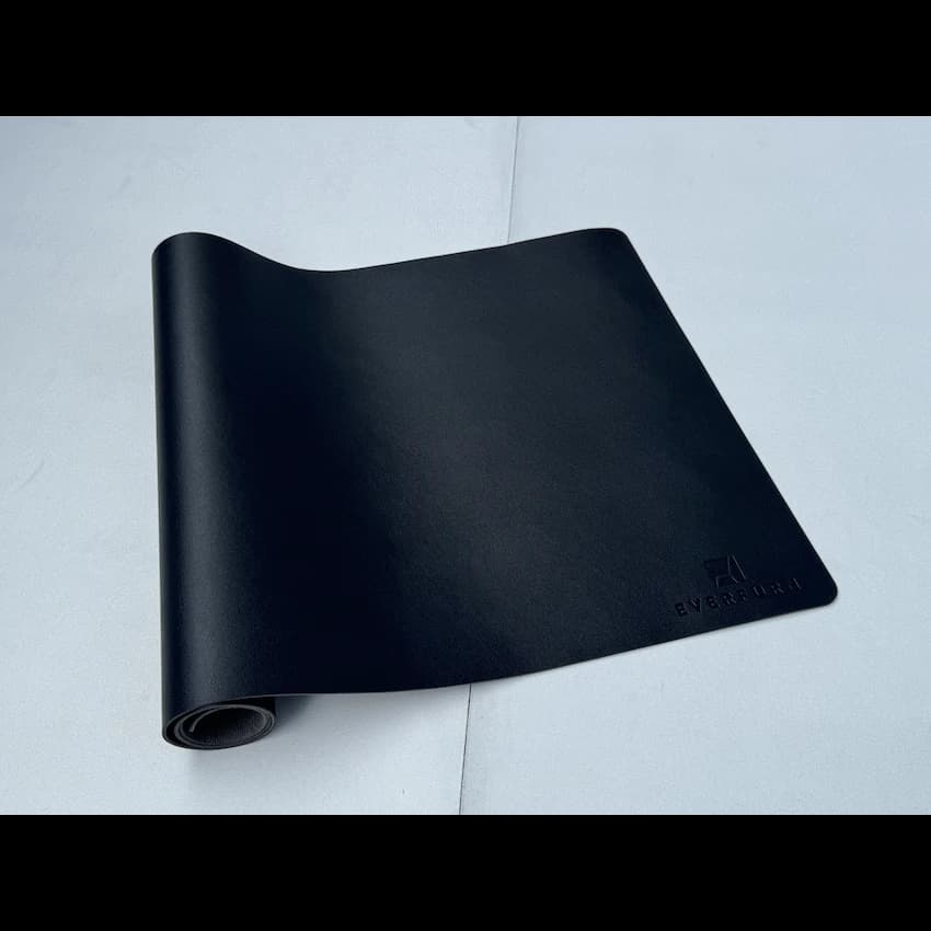 Everfurn Prime Faux Leather Desk Mat thumbnail 11